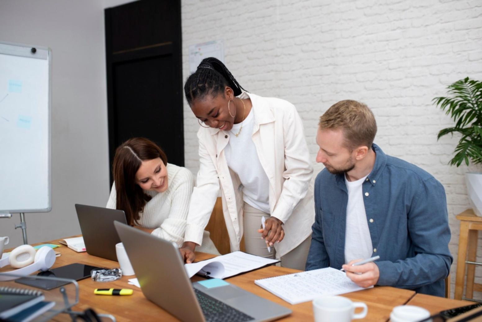 Detaillierte Finanzanalyse und Budgetplanungsprozess